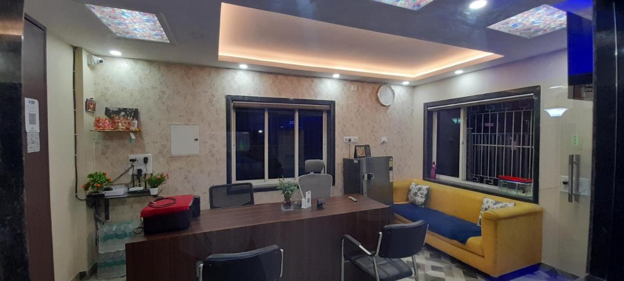Garden Guest House Near Rene Tower Ruby General Hospital Calcutta Exteriör bild