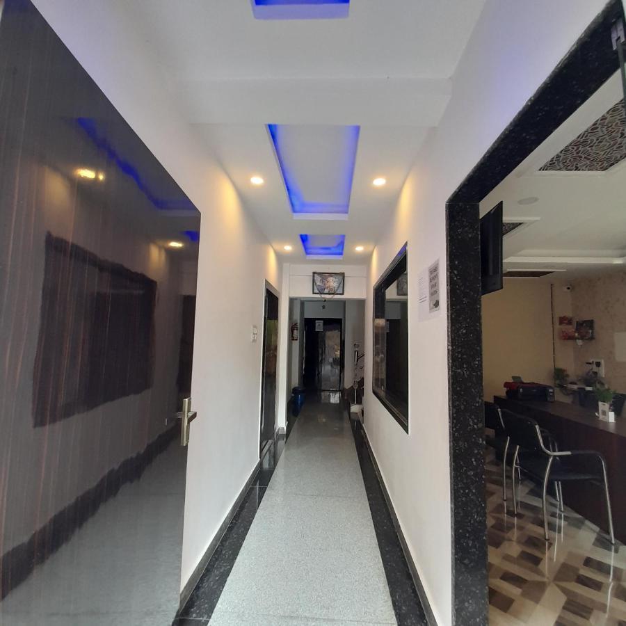 Garden Guest House Near Rene Tower Ruby General Hospital Calcutta Exteriör bild