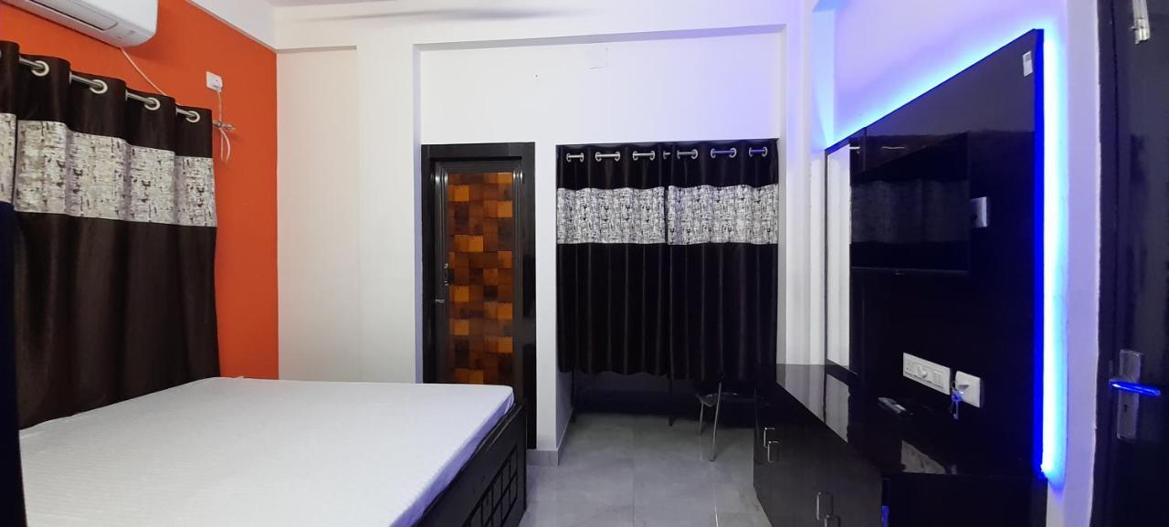 Garden Guest House Near Rene Tower Ruby General Hospital Calcutta Exteriör bild