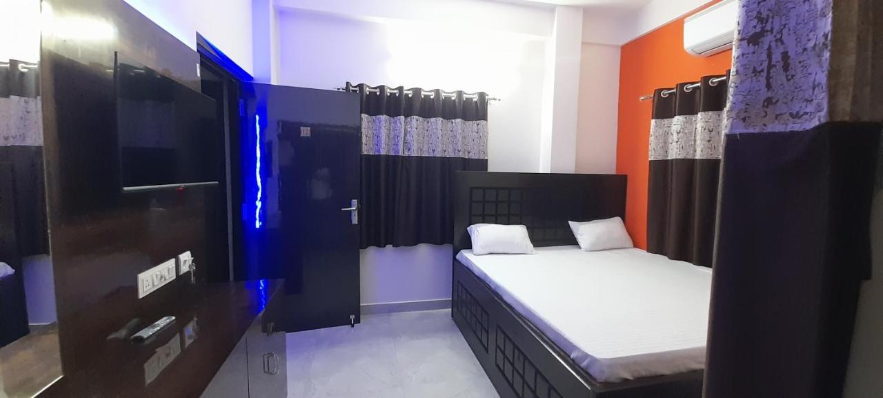 Garden Guest House Near Rene Tower Ruby General Hospital Calcutta Exteriör bild