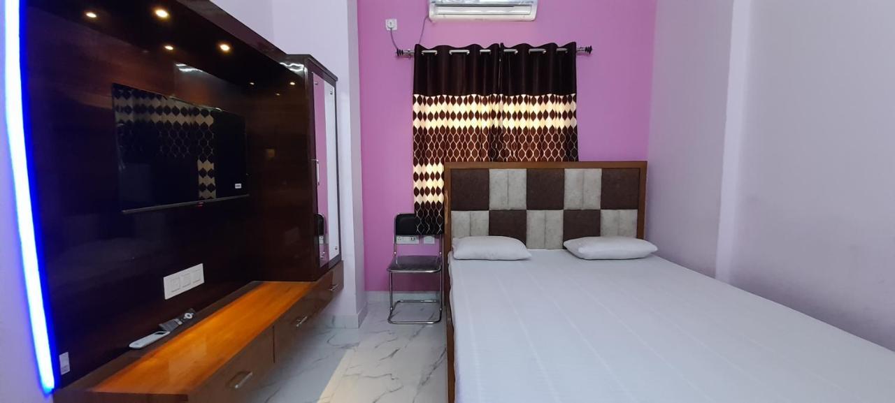Garden Guest House Near Rene Tower Ruby General Hospital Calcutta Exteriör bild