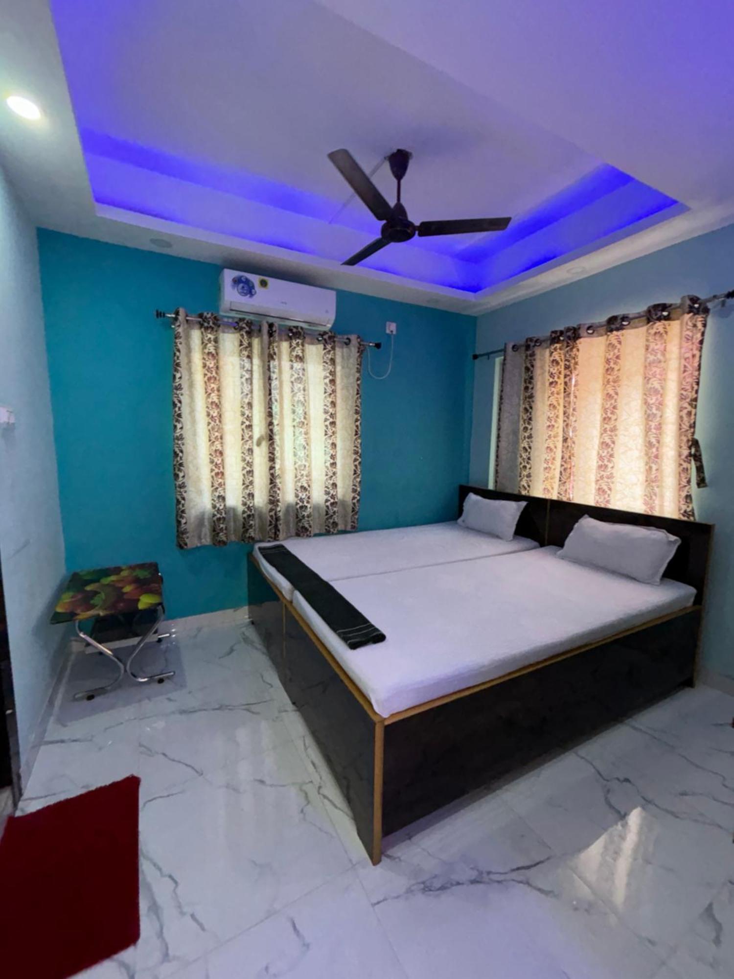 Garden Guest House Near Rene Tower Ruby General Hospital Calcutta Exteriör bild