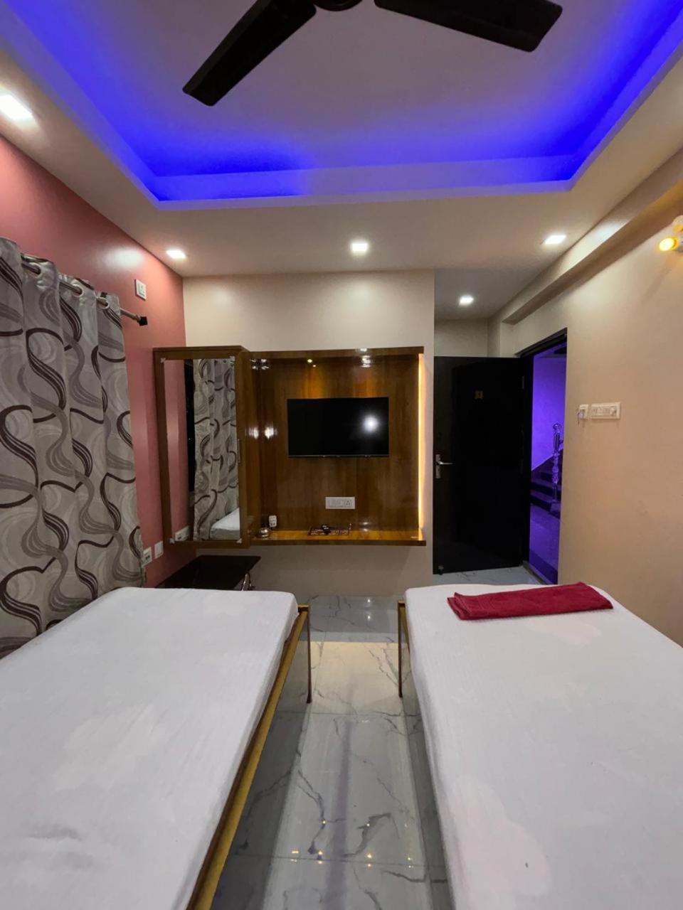 Garden Guest House Near Rene Tower Ruby General Hospital Calcutta Exteriör bild