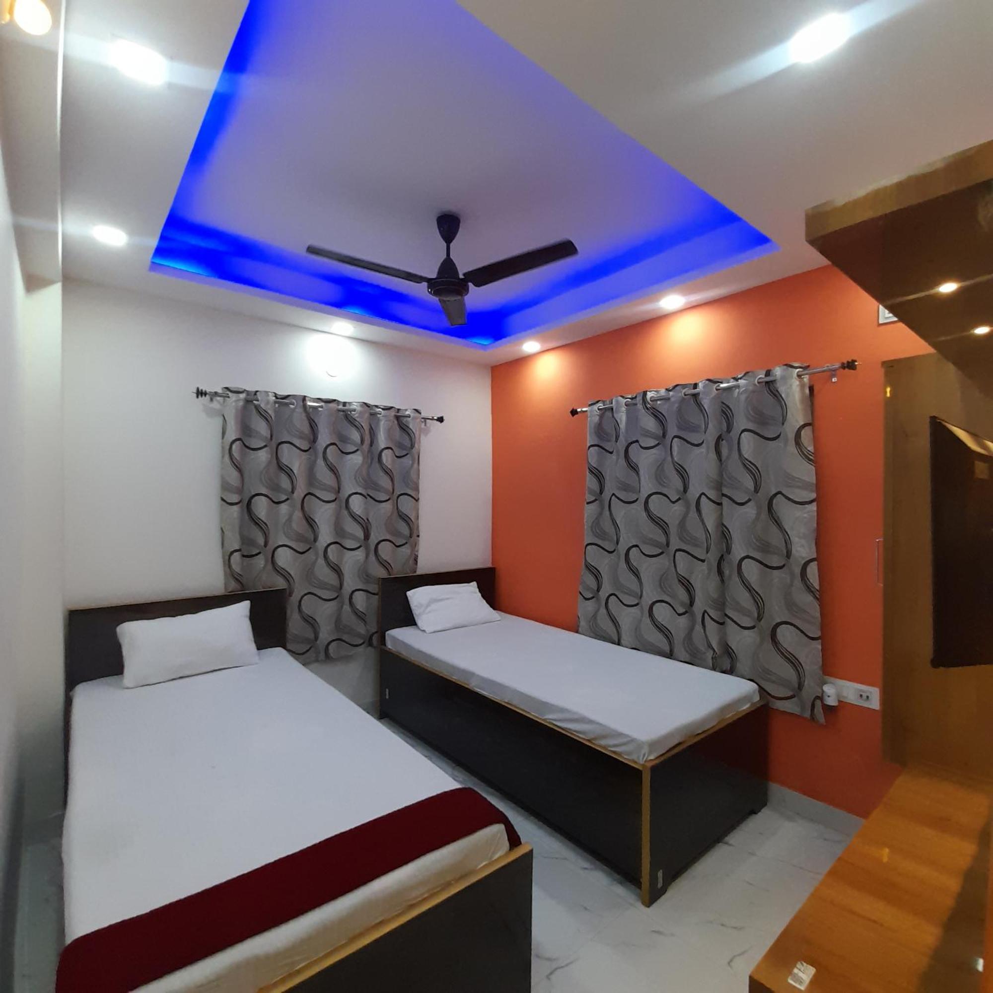 Garden Guest House Near Rene Tower Ruby General Hospital Calcutta Rum bild