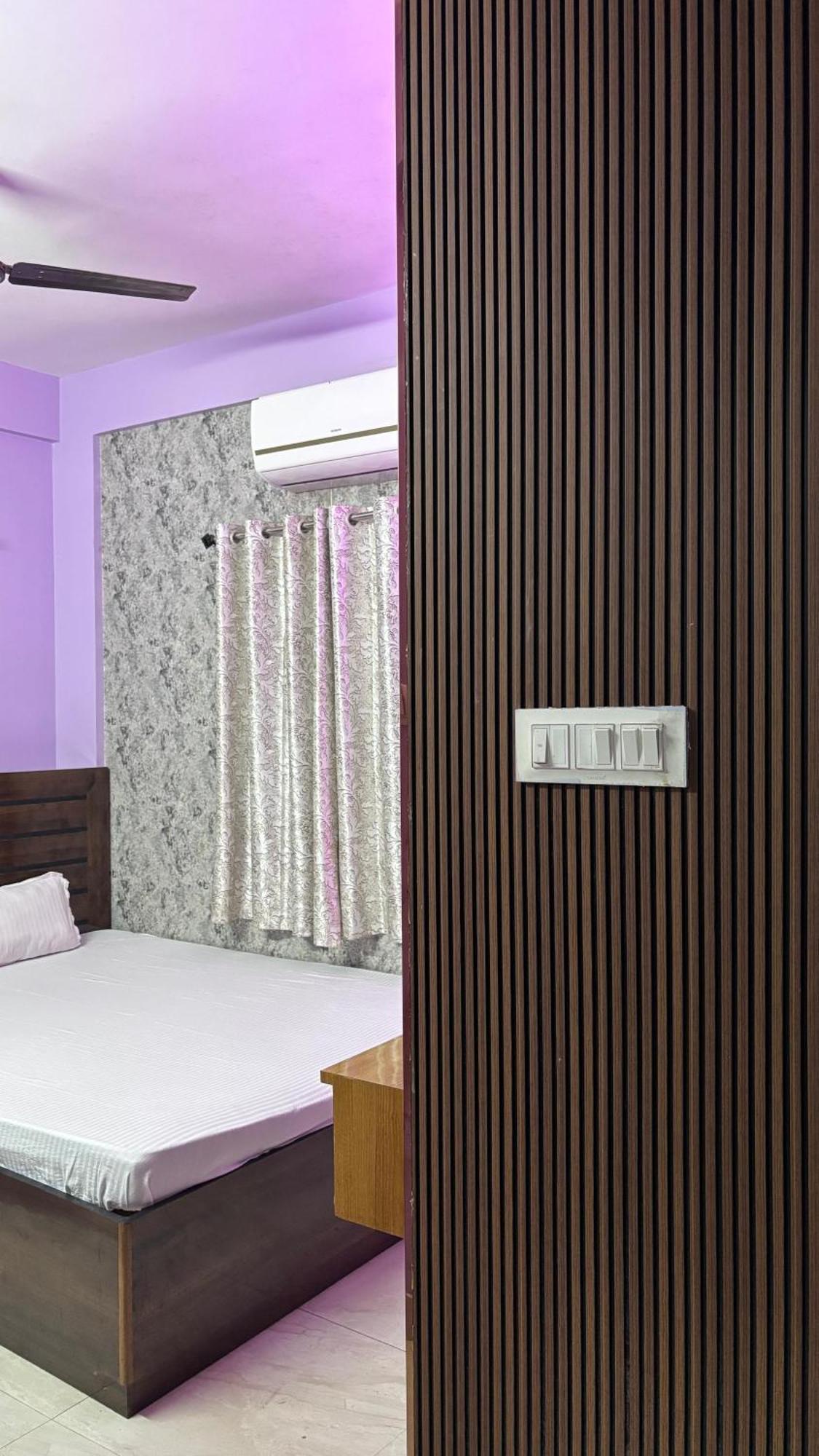 Garden Guest House Near Rene Tower Ruby General Hospital Calcutta Exteriör bild