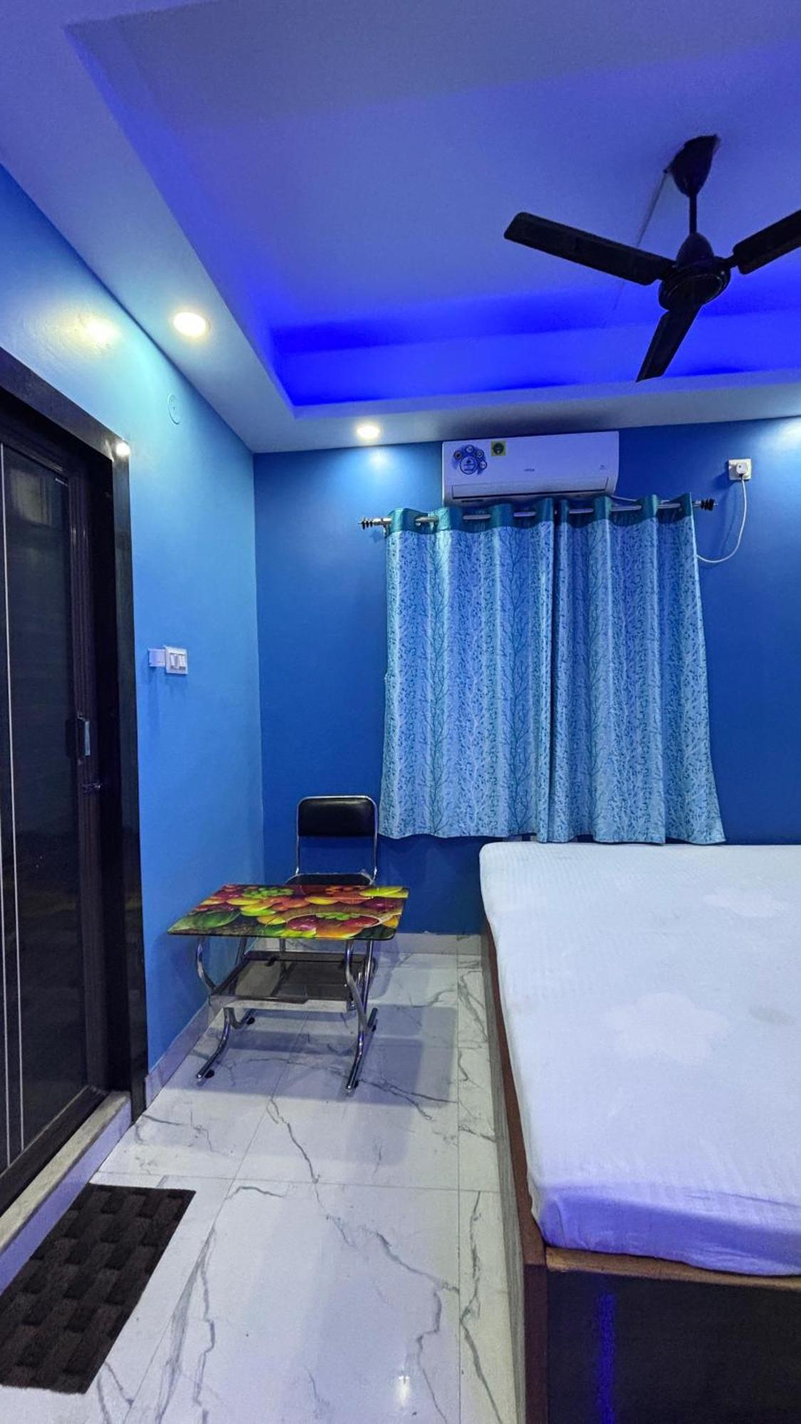 Garden Guest House Near Rene Tower Ruby General Hospital Calcutta Exteriör bild